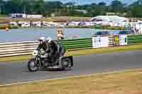 Vintage-motorcycle-club;eventdigitalimages;mallory-park;mallory-park-trackday-photographs;no-limits-trackdays;peter-wileman-photography;trackday-digital-images;trackday-photos;vmcc-festival-1000-bikes-photographs